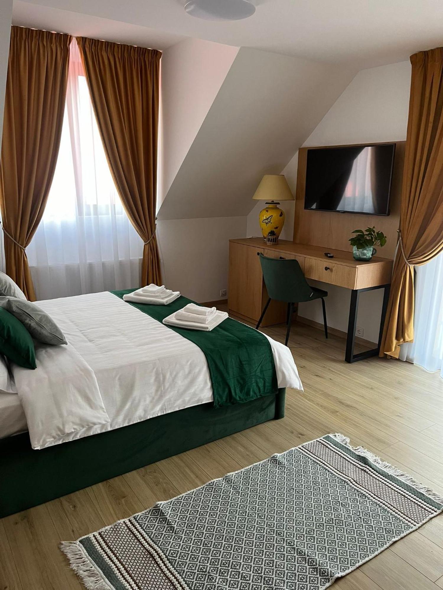 Hotel Kilometru108 Leordina Esterno foto