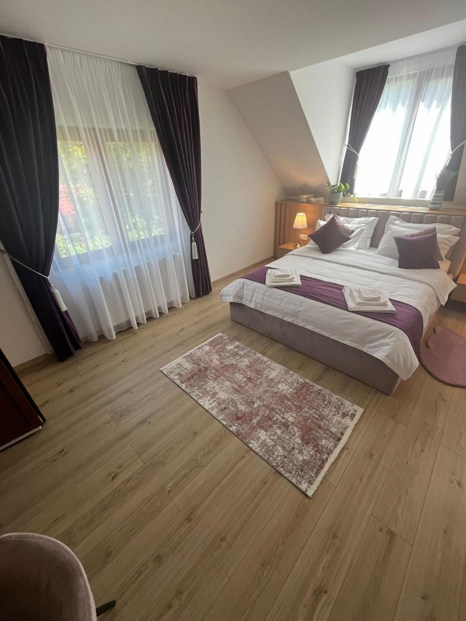 Hotel Kilometru108 Leordina Esterno foto